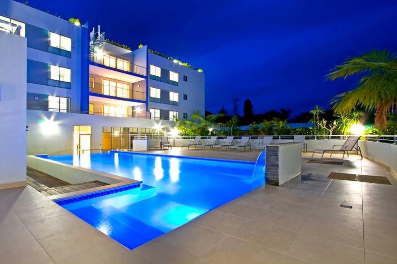 Lakeside Waterfront Apartment The Entrance ภายนอก รูปภาพ